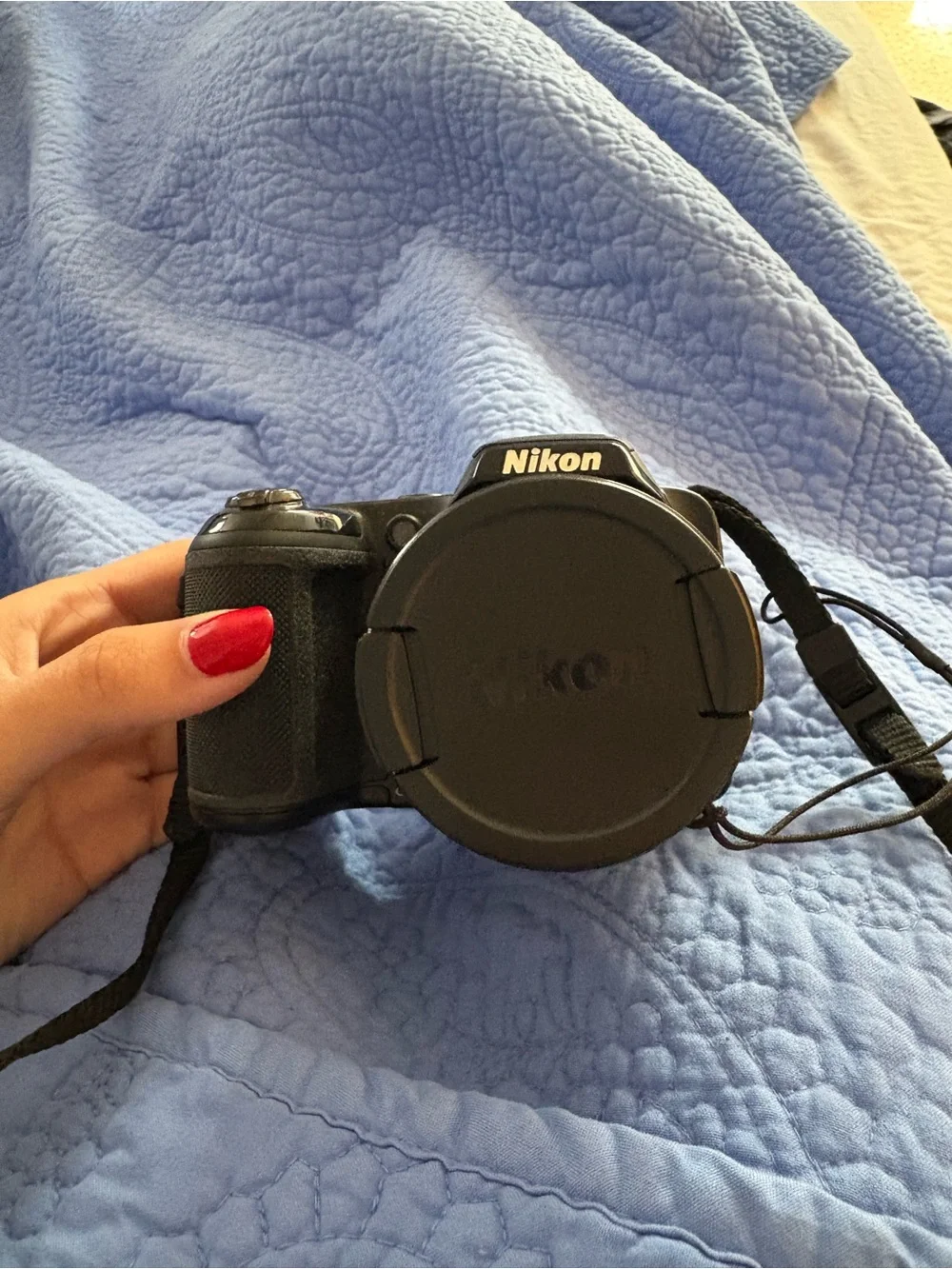 Nikon Black Compact Digital Camera with Lens Cap